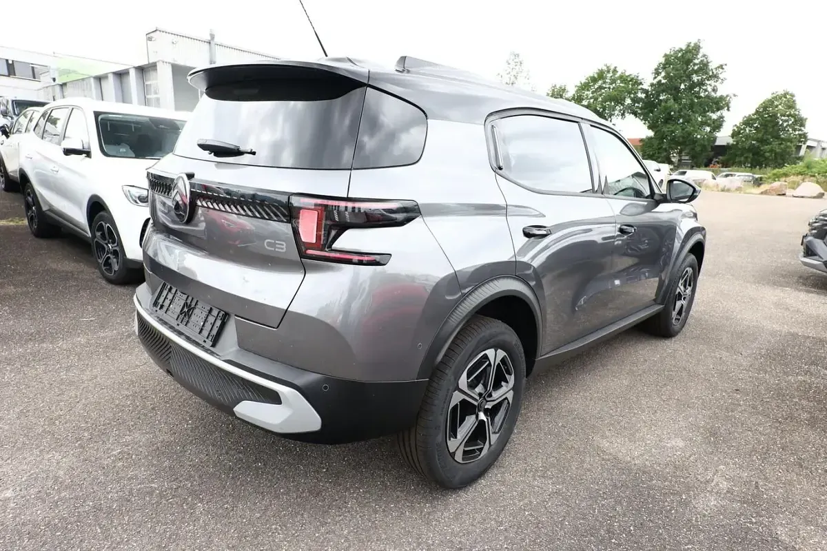 Neu Citroën C3 Aircross 136 PS (100 kW) 2026 Mercure grau metallic / dach in SUV