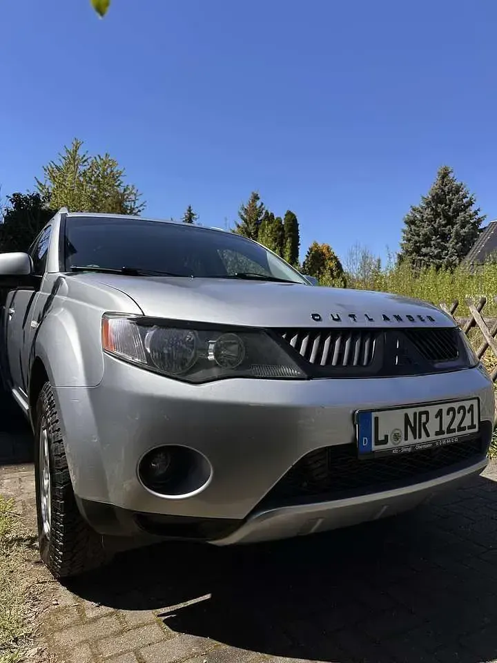 Gebraucht Mitsubishi Outlander Inform 140 PS (102 kW) 2007 SUV