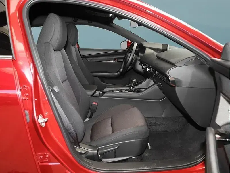 Gebraucht Mazda 3 186 PS (136 kW) 2024 Rot Limousine