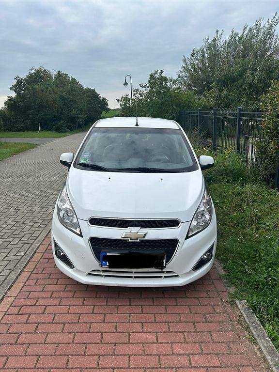 Weiß Gebraucht 2014 Chevrolet Spark LS Kleinwagen | 4.500 € (Fairer Preis) - Bild 1/4