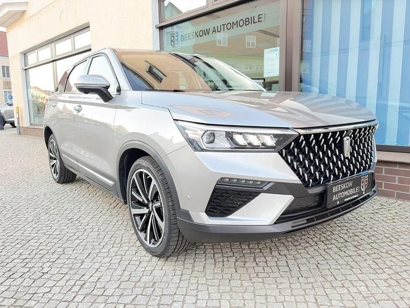 Neu Bestune T77 160 PS (117 kW) 2026 Silber SUV