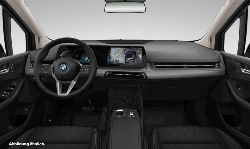 Gebraucht BMW 225 Performance 245 PS (180 kW) 2022 Schwarz Van / Kleinbus