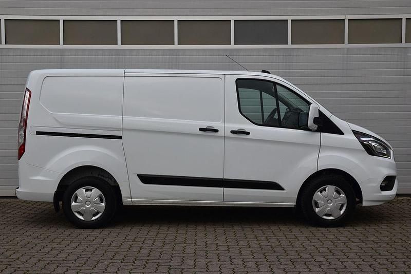 Gebraucht Ford Transit Custom Trend 105 PS (77 kW) 2021 Weiß Van / Kleinbus