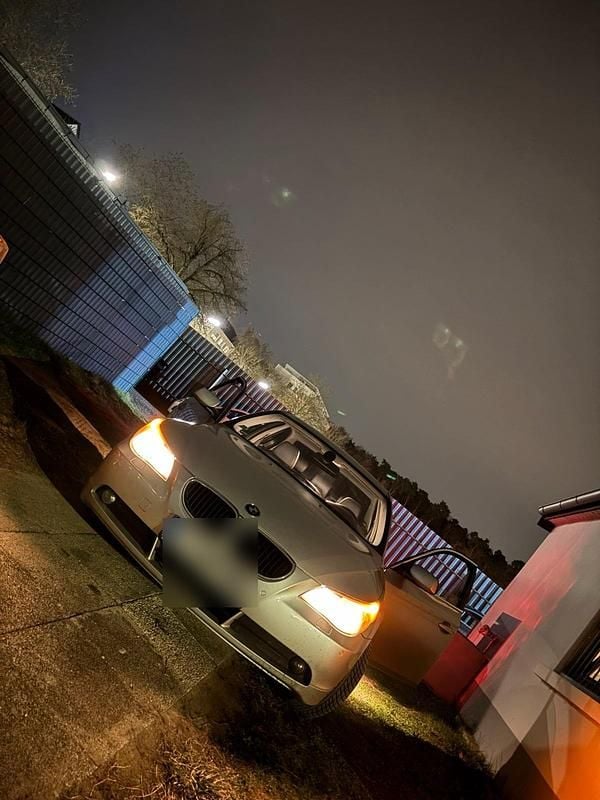 Gebraucht BMW 523 177 PS (130 kW) 2005 Grau Limousine