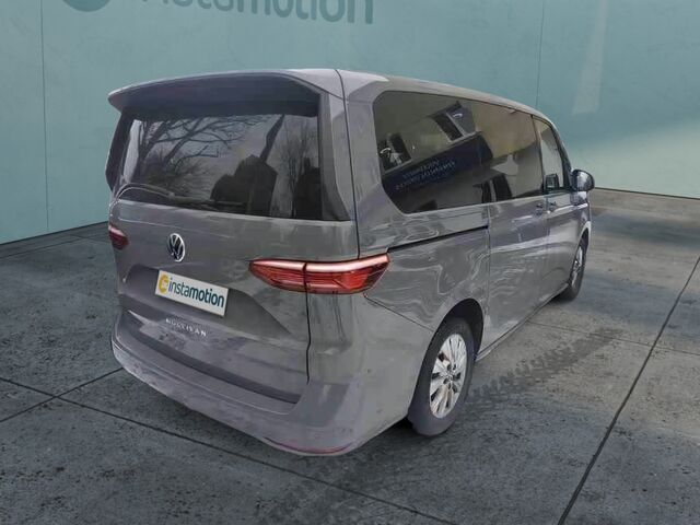 Gebraucht VW T7 Life 150 PS (110 kW) 2023 Grau Van