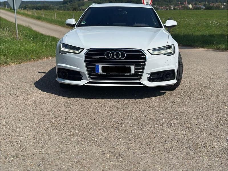 Weiß Gebraucht 2017 Audi A6 Ambiente Kombi | 22.950 € (Fairer Preis) - Bild 1/4