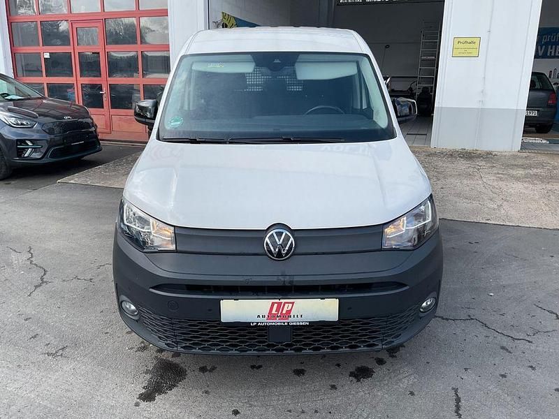 Gebraucht VW Caddy Maxi 140 PS (102 kW) 2023 Weiß Van / Kleinbus
