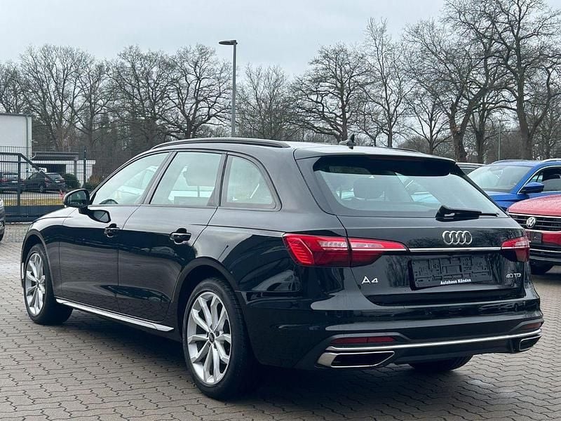 Gebraucht Audi A4 Advanced Plus 204 PS (150 kW) 2022 Schwarz Limousine