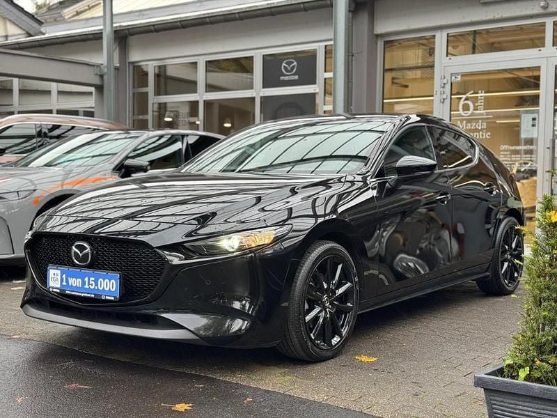Schwarz metallic Gebraucht 2023 Mazda 3 Homura-Line | 23.650 € (Guter Preis) - Bild 1/1