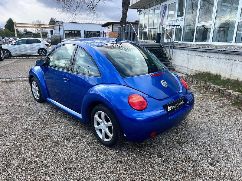 Gebraucht VW New Beetle 102 PS (75 kW) 2004 Blau Kleinwagen