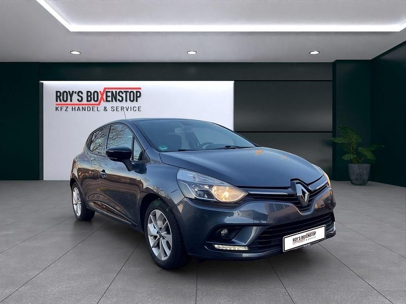 Gebraucht Renault Clio IV LIMITED 118 PS (86 kW) 2017 Grau Kleinwagen