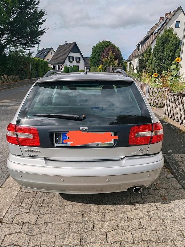 Gebraucht Volvo V40 125 PS (91 kW) 2005 Silber Kombi