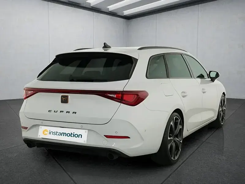 Gebraucht Cupra Leon VZ 245 PS (180 kW) 2024 Weiß Kombi