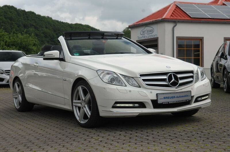 Weiß Gebraucht 2012 Mercedes E350 Avantgarde Cabrio | 19.990 € (Fairer Preis) - Bild 1/4