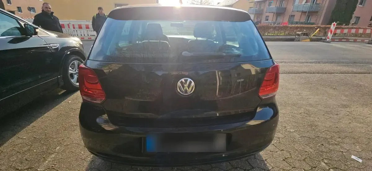 Gebraucht VW Polo 69 PS (50 kW) 2009 Schwarz Kleinwagen