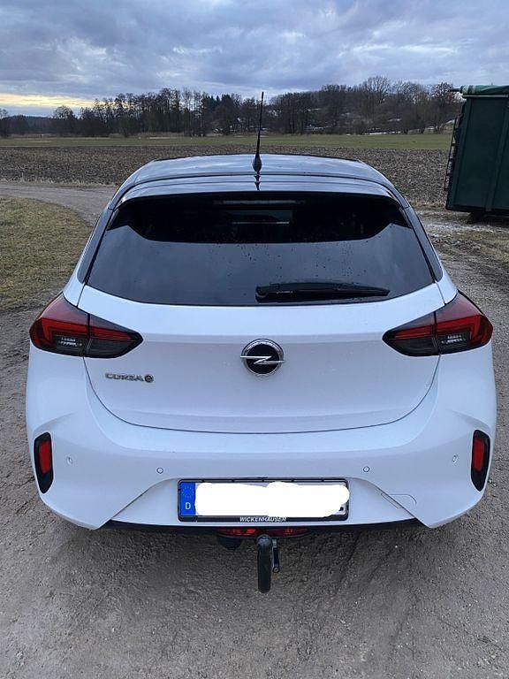 Gebraucht Opel Corsa-e Ultimate 100 kW (136 PS) 2021 Weiß Kleinwagen