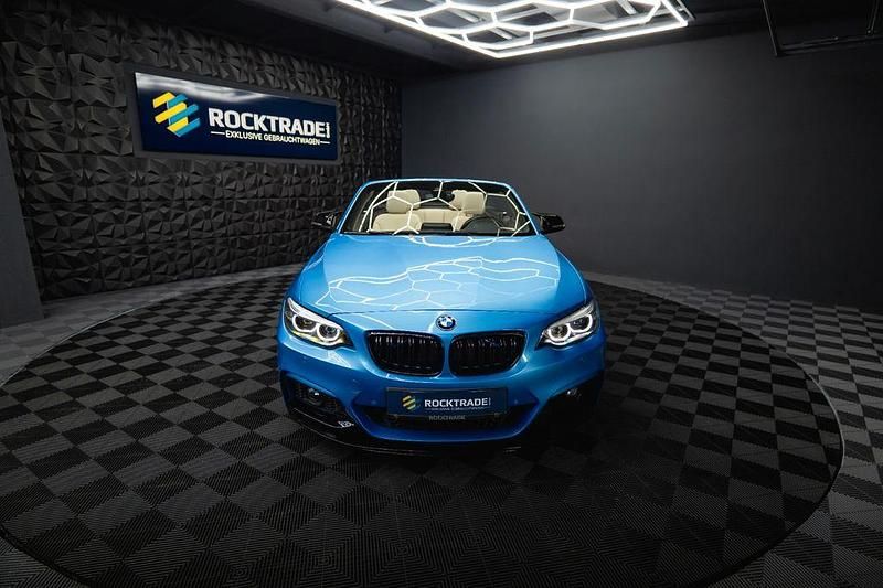 Second-hand BMW 230 Performance 252 CP (185 kW) 2018 Albastru Cabrio