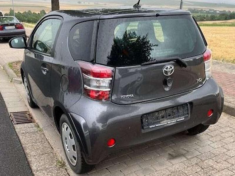 Schwarz Gebraucht 2009 Toyota iQ Kleinwagen | 3.500 € (Superpreis) - Bild 1/2