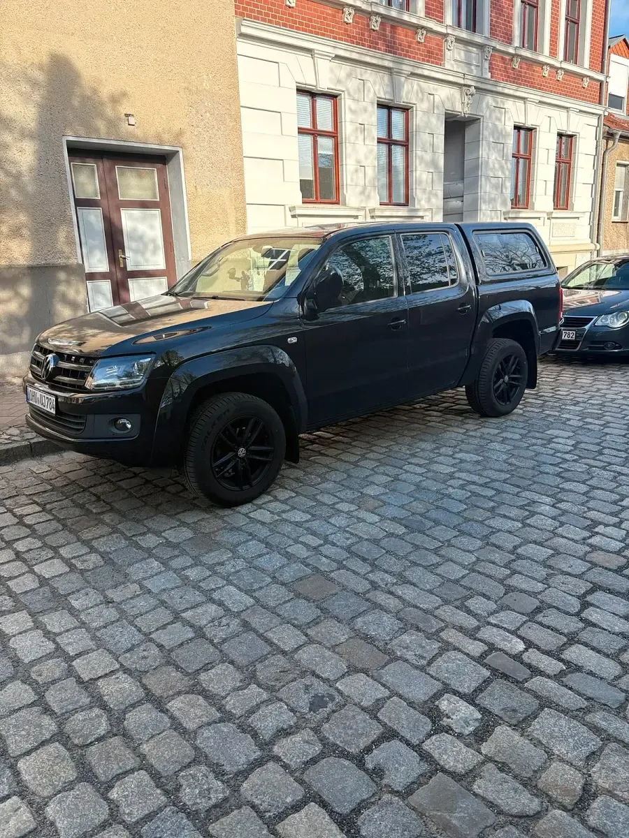 Używany VW Amarok 140 KM (102 kW) 2015 Czarny Pickup
