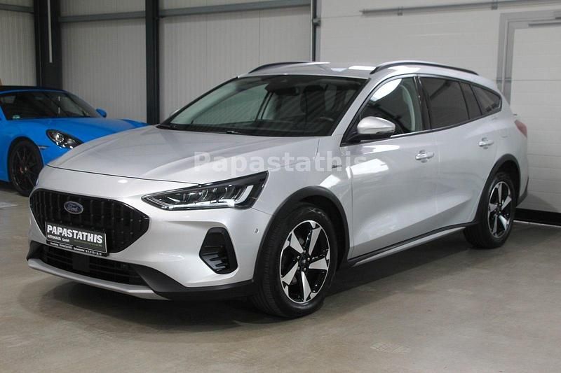 Gebraucht Ford Focus Active 116 PS (85 kW) 2023 Silber Kombi
