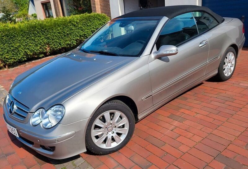 Silber Gebraucht 2007 Mercedes CLK200 Elegance Cabrio | 14.900 € (Etwas zu teuer) - Bild 1/4
