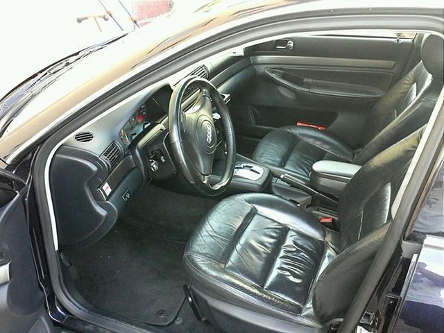 Gebraucht Audi A4 S-Line 165 PS (121 kW) 2000 Blau metallic Limousine