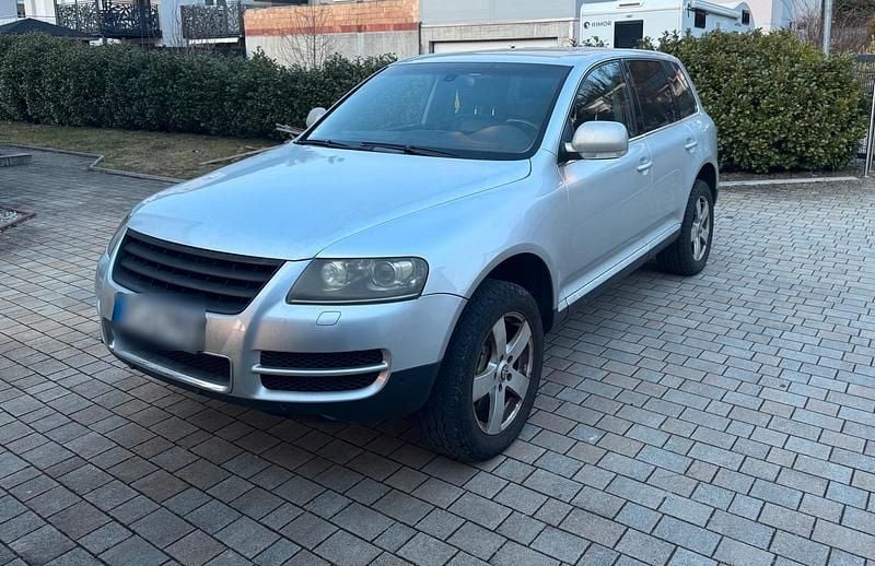 Gebraucht VW Touareg 313 PS (230 kW) 2005 Silber SUV