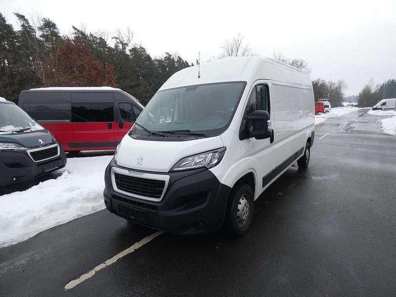 Gebraucht Peugeot Boxer 140 PS (102 kW) 2021 Blanc banquise Van