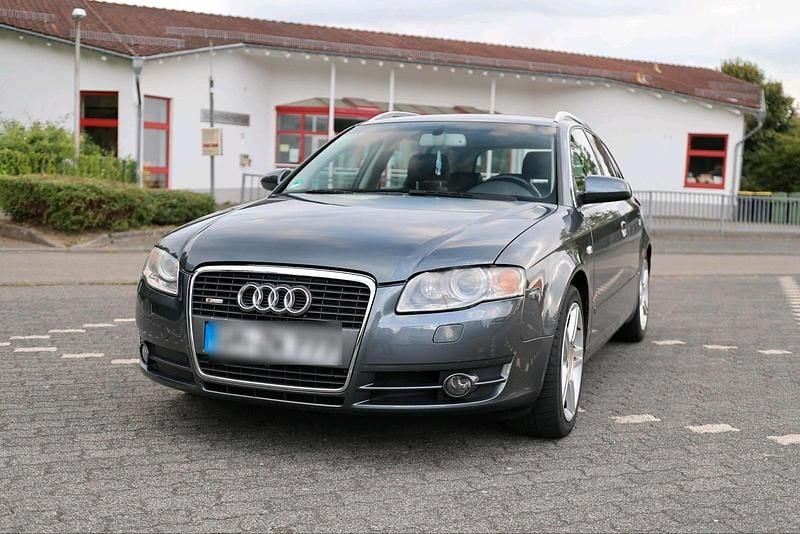 Grau Gebraucht 2005 Audi A4 S-Line Kombi | 2.000 € (Guter Preis) - Bild 1/4