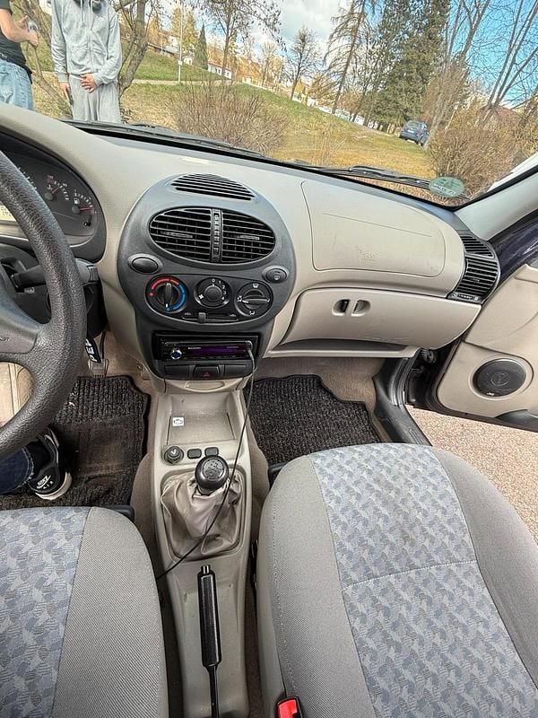 Gebraucht Lada Kalina 65 PS (47 kW) 2009 Blau Limousine