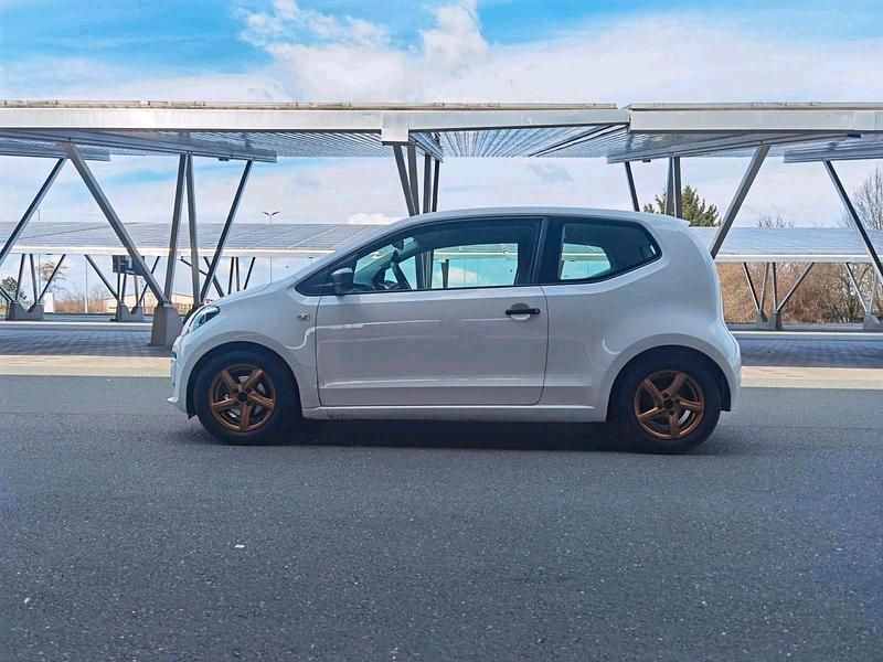 Gebraucht VW up! 60 PS (44 kW) 2012 Weiß Kleinwagen
