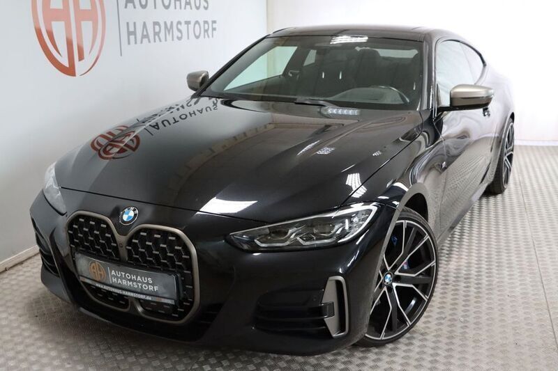 Black sapphire metallic Gebraucht 2021 BMW M440 M Sport Limousine | 43.990 € (Guter Preis) - Bild 1/4
