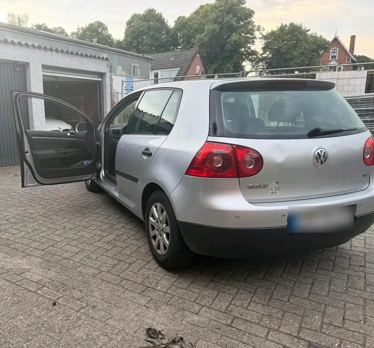 Gebraucht VW Golf V 2004 Silber Kleinwagen