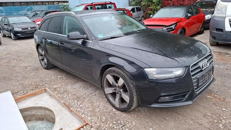 Schwarz Gebraucht 2013 Audi A4 Attraction Kombi | 4.999 € (Superpreis) - Bild 1/4