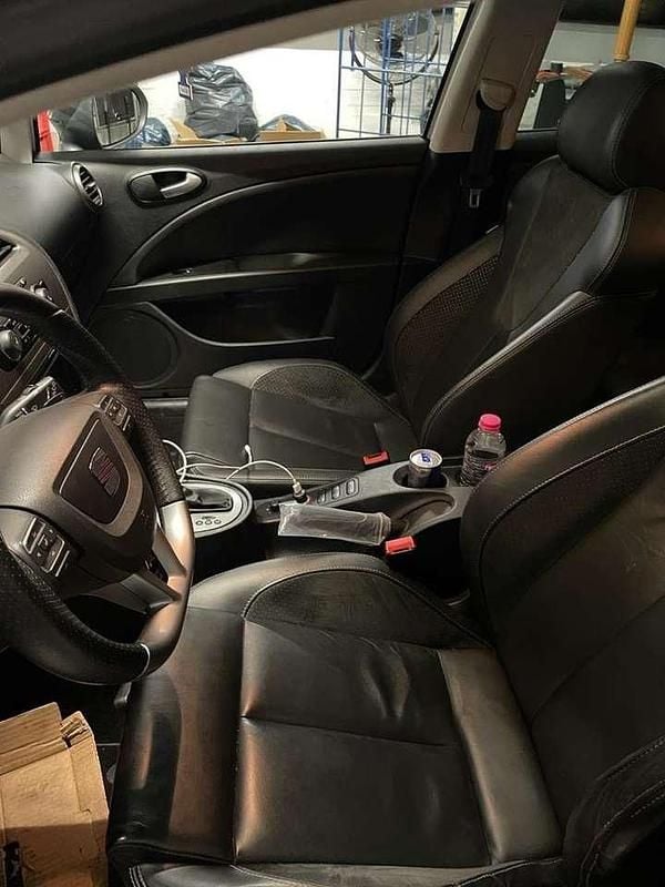 Gebraucht Seat Leon FR 211 PS (155 kW) 2012 Limousine