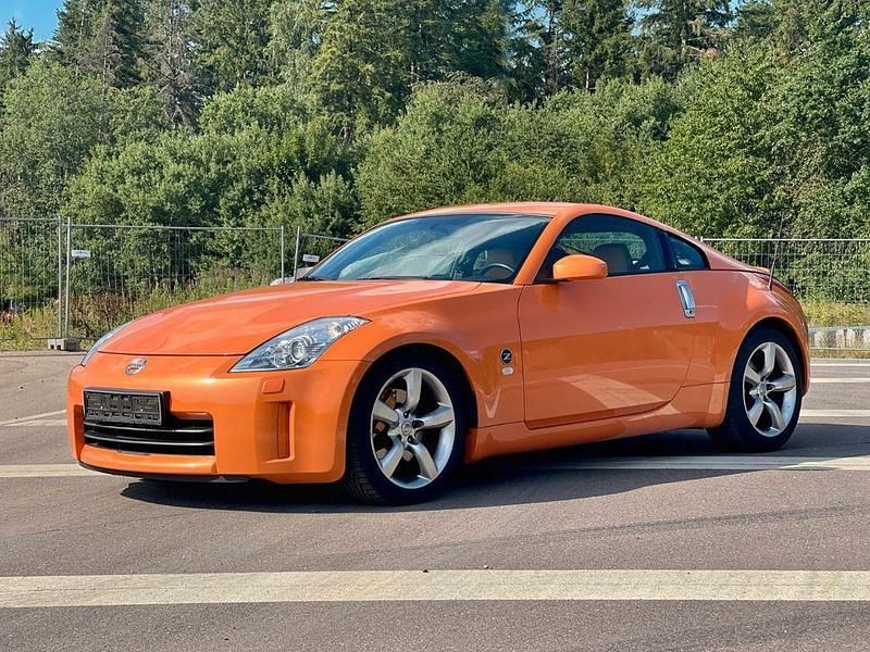 Orange Gebraucht 2008 Nissan 350Z Pack Coupé | 25.980 € (Etwas zu teuer) - Bild 1/4
