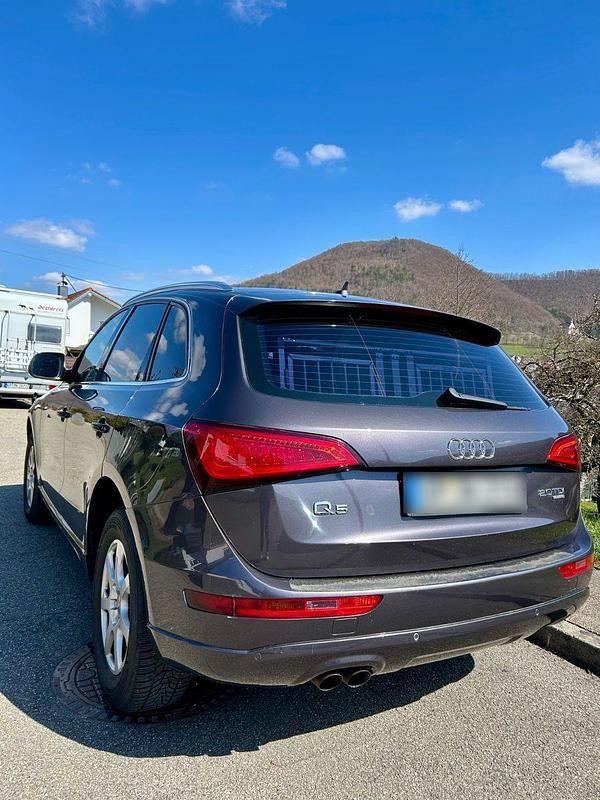 Gebraucht Audi Q5 170 PS (125 kW) 2009 Violet SUV