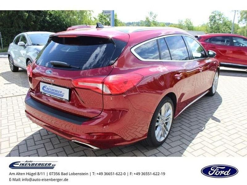 Gebraucht Ford Focus Vignale 120 PS (88 kW) 2018 Rot Kombi