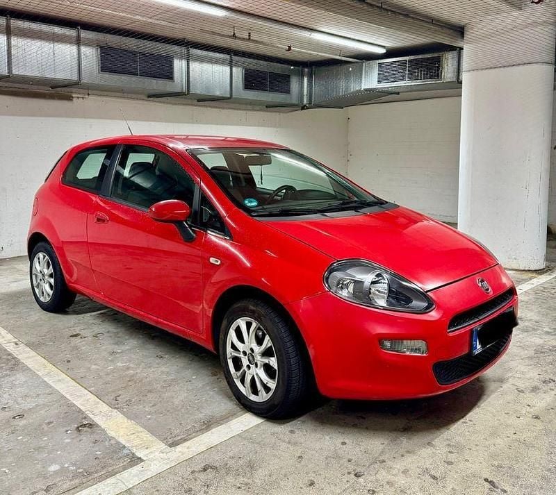 Rot Gebraucht 2012 Fiat Punto Pop Kleinwagen | 2.749 € (Superpreis) - Bild 1/4
