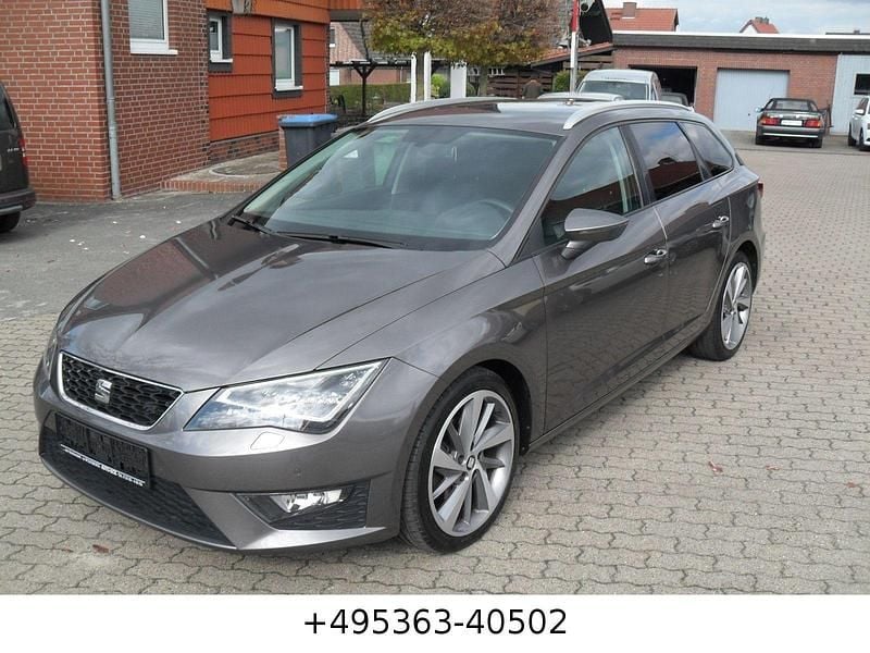 Usado Seat Leon ST FR 150 HP (110 kW) 2015 Cinzento Carrinha