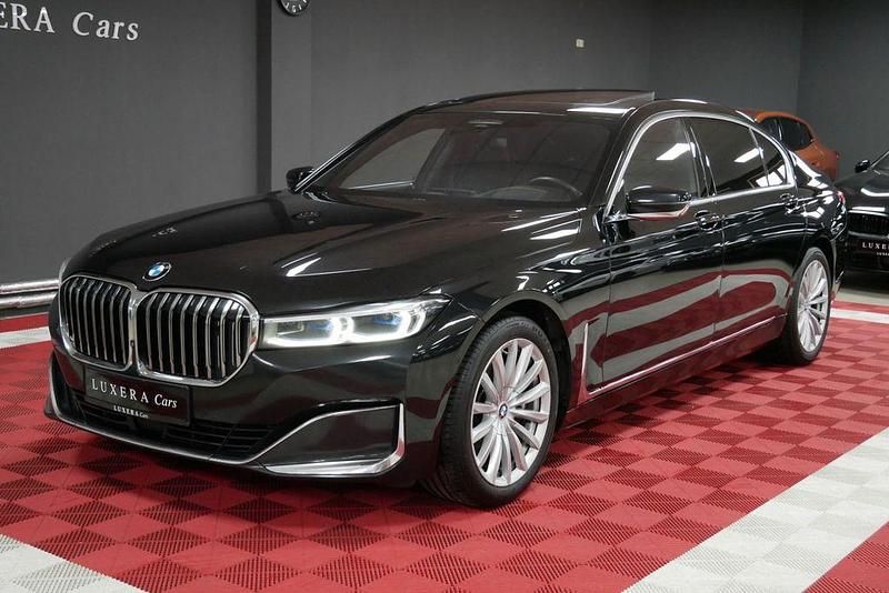 Gebraucht BMW 740L 340 PS (250 kW) 2022 Schwarz Limousine