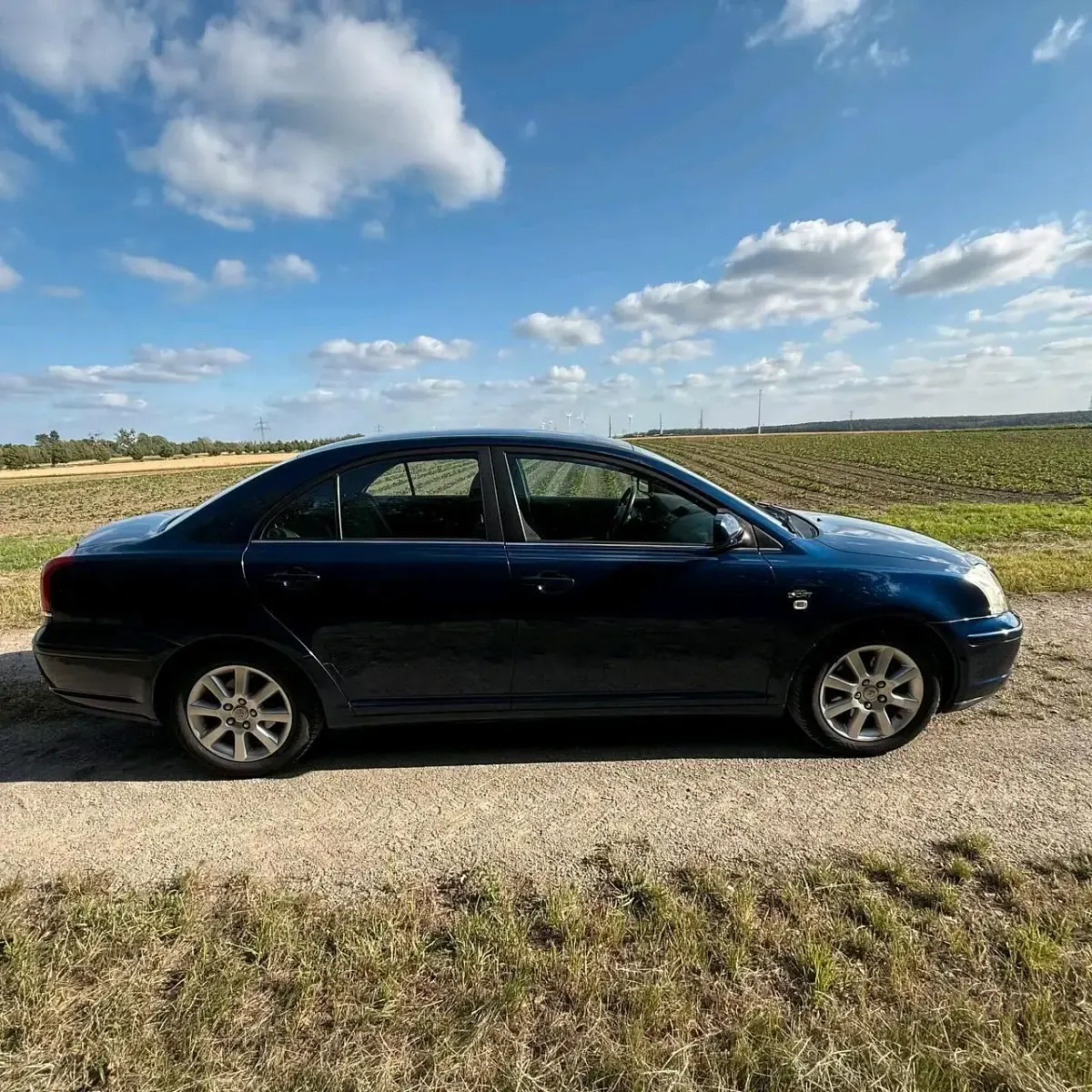 Gebraucht Toyota Avensis T2 177 PS (130 kW) 2006 Blau Limousine