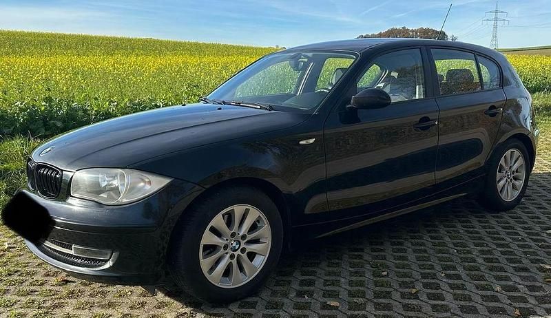 Schwarz Gebraucht 2007 BMW 120 Kleinwagen | 2.999 € (Guter Preis) - Bild 1/4