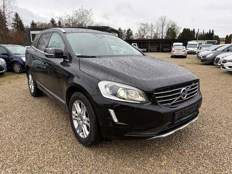 Gebraucht Volvo XC60 Summum 220 PS (161 kW) 2015 Schwarz SUV