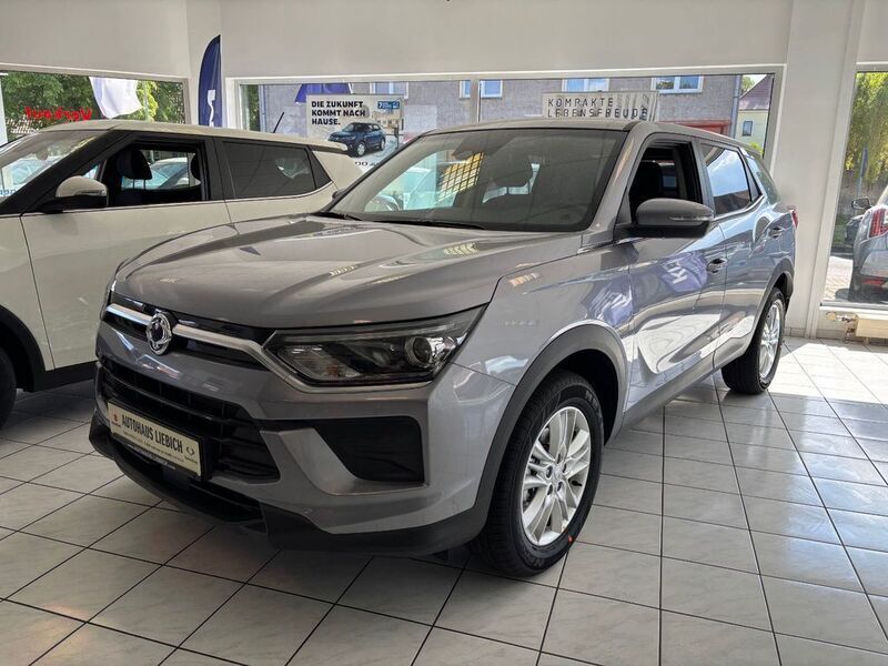Iron matallic Neu 2025 Ssangyong (KGM) Korando SUV | 25.840 € - Bild 1/4