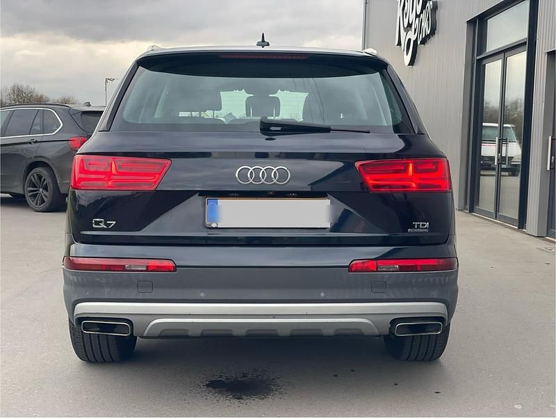Gebraucht Audi Q7 272 PS (200 kW) 2016 Schwarz SUV