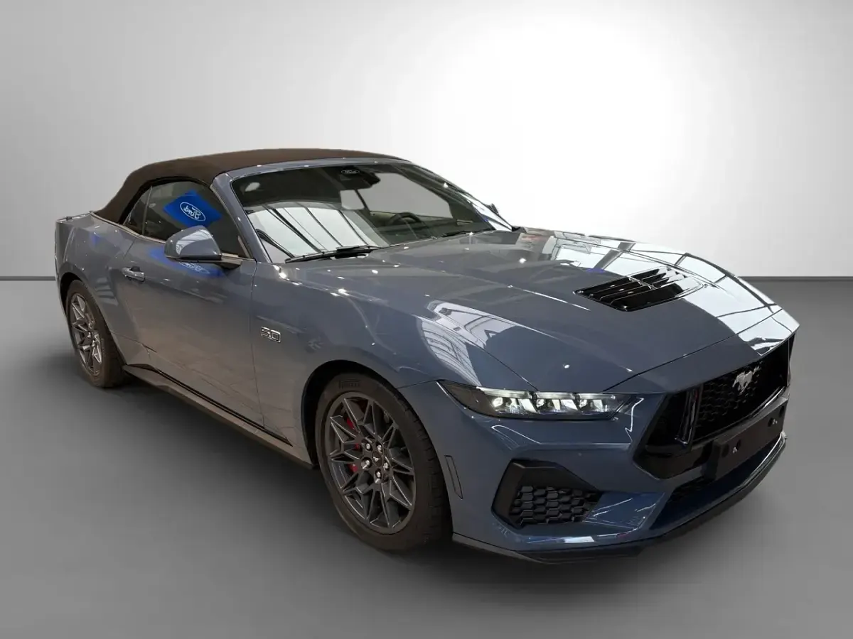 Neu Ford Mustang GT 446 PS (328 kW) 2026 Blau Cabrio