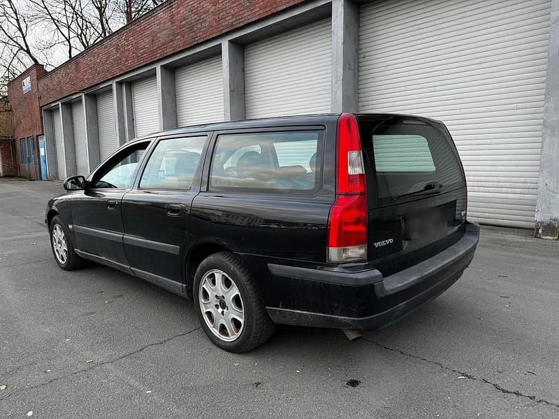 Gebraucht Volvo V70 250 PS (183 kW) 2002 Schwarz Kombi
