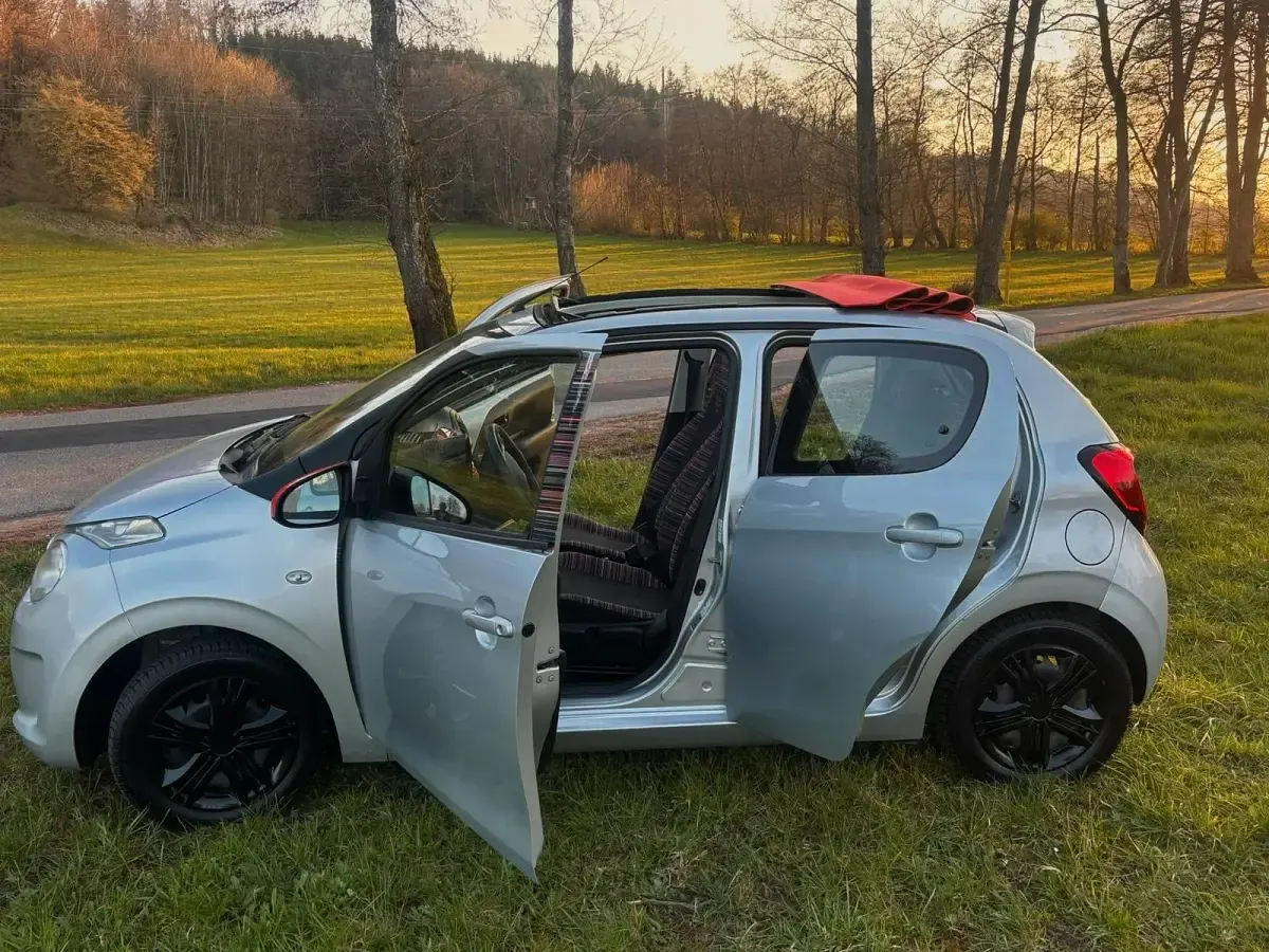 Gebraucht Citroën C1 68 PS (50 kW) 2012 Grau Kleinwagen