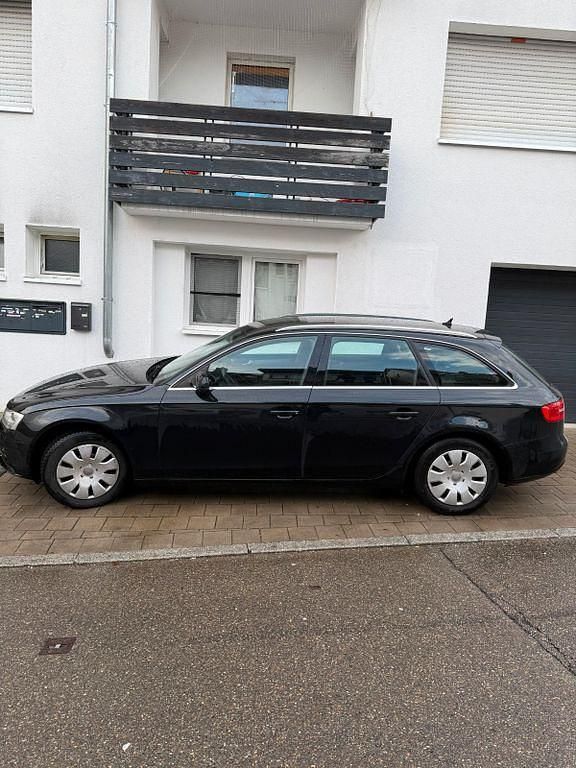 Gebraucht Audi A4 Ambition 120 PS (88 kW) 2013 Kombi